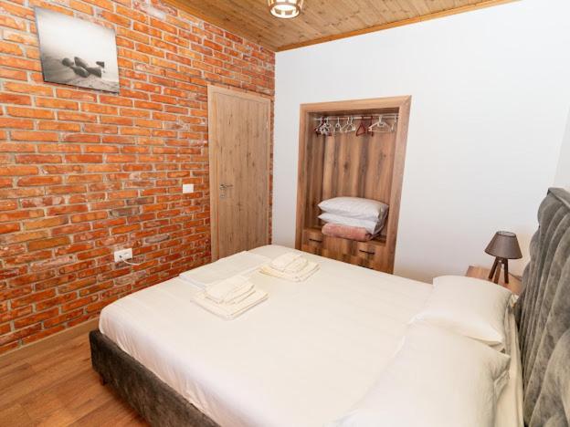 Roel Apartments Saranda Kültér fotó