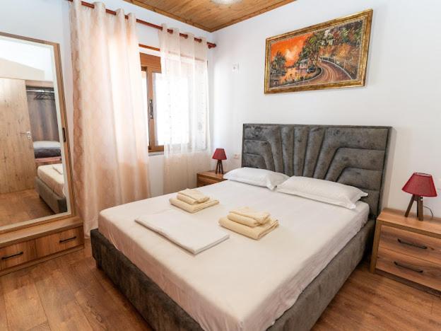 Roel Apartments Saranda Kültér fotó