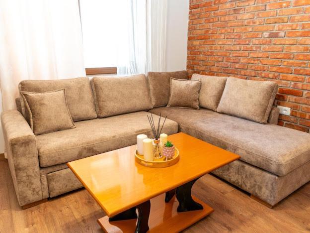 Roel Apartments Saranda Kültér fotó