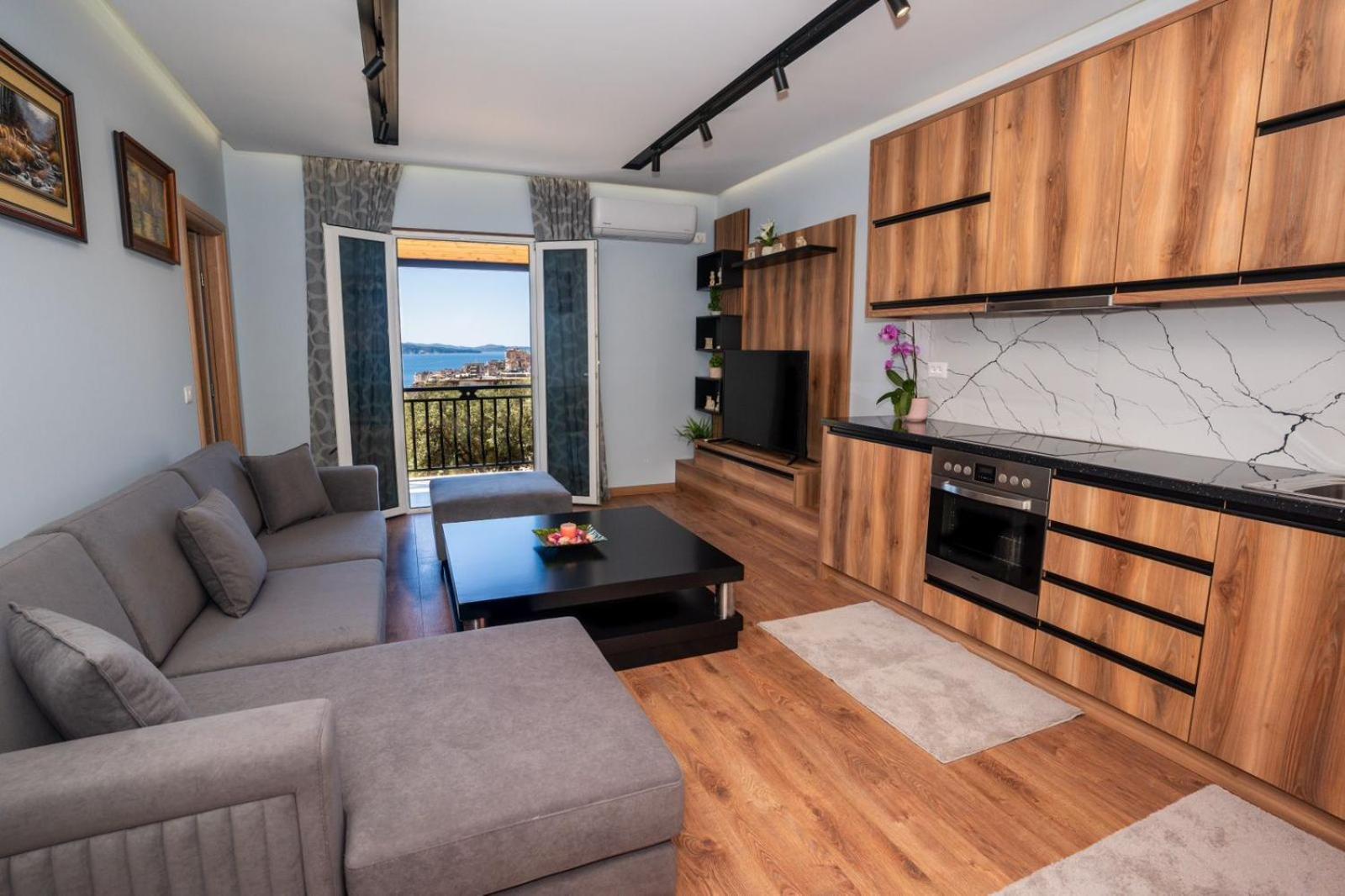 Roel Apartments Saranda Kültér fotó