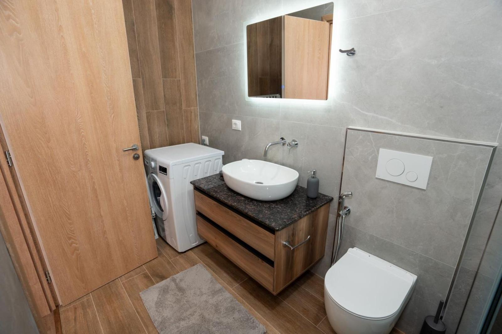 Roel Apartments Saranda Kültér fotó